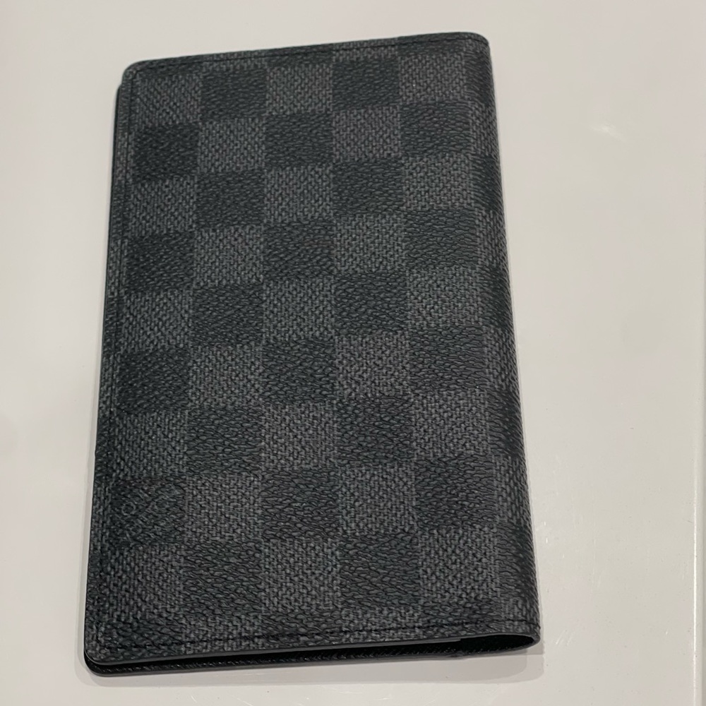 louis vuitton checkbook.